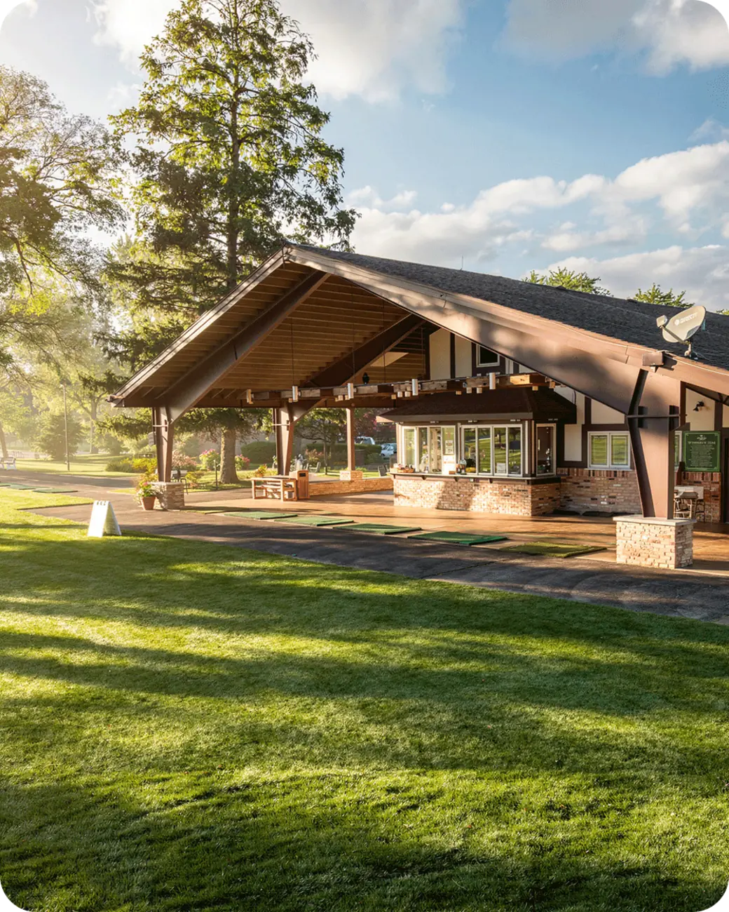 Zigfield Troy golf clubhouse in morning light